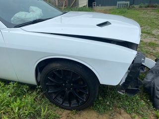 2016 Dodge Challenger SXT Plus - Primary Damage Right Image